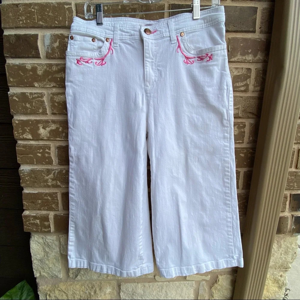 Bill Blass wide leg crop jeans, 6